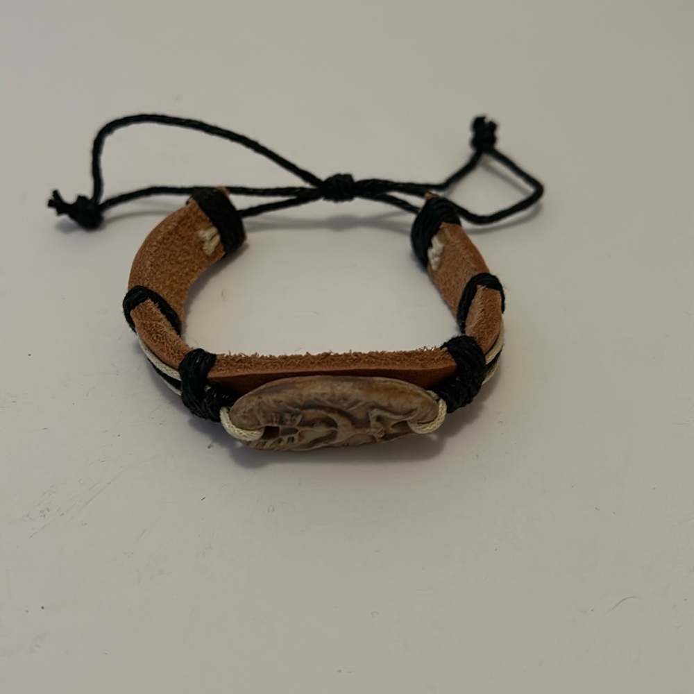 Leather bracelet